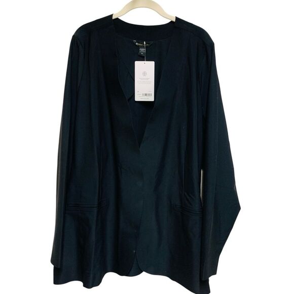 Athleta Avenue Blazer Size 24 Plus Executive Professional
Office Layering - Picture 1 of 4